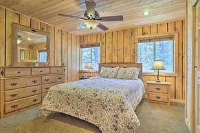 Pet-friendly Duck Creek Village Cabin w/ Fire Pit!