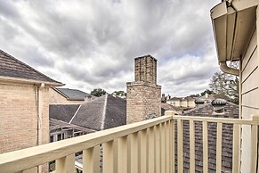 Quiet West Houston Home w/ Patio, Walk to Shops!