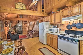 Lakeside Livin: Cozy Cabin Steps to Sebec Lake!