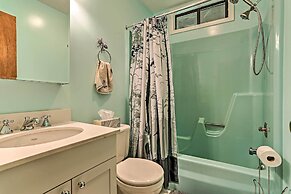 Home in Big Bass Lake Community: Fire Pit & Grill!