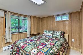 Home in Big Bass Lake Community: Fire Pit & Grill!