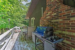 Home in Big Bass Lake Community: Fire Pit & Grill!