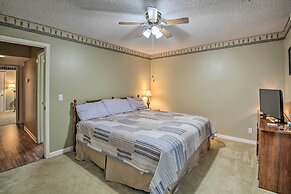 3 Mi to Golf: Hot Springs Village Retreat w/ Deck