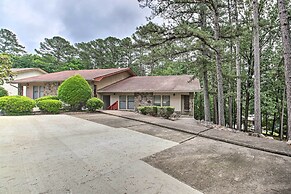 3 Mi to Golf: Hot Springs Village Retreat w/ Deck