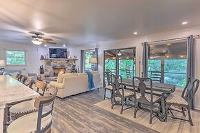 Beautiful Connestee Falls Home w/ Porch in Brevard