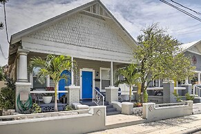 Updated Ybor City House w/ Fenced Yard