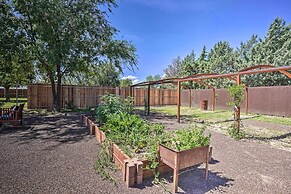 Hot Tub & Spacious Yard: Chino Valley Home!