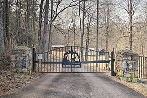 Carters Hideaway by Fairy Stone: Pool & Hot Tub