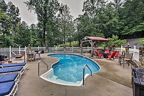 Carters Hideaway by Fairy Stone: Pool & Hot Tub