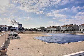 Serene Abode on Lake Erie ~ 9 Miles to Oak Harbor