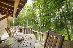 3 Mi to Lake Glenville: Smoky Mtn Cabin, Fire Pit