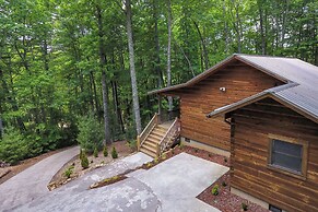 3 Mi to Lake Glenville: Smoky Mtn Cabin, Fire Pit