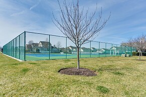 4 Mi to Beaches: Luxe Coastal Resort Condo