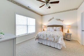 4 Mi to Beaches: Luxe Coastal Resort Condo