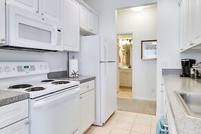 4 Mi to Beaches: Luxe Coastal Resort Condo