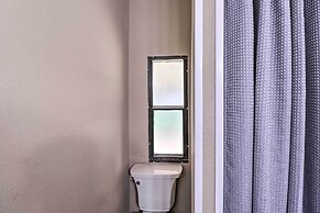 Lake Hamilton Home w/ Dock: 8 Mi to Hot Springs NP