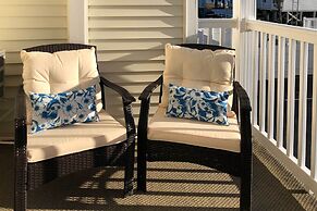 Walk to Ocean: Cozy Condo in North Myrtle Beach!