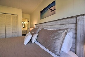 Walk to Ocean: Cozy Condo in North Myrtle Beach!