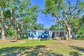 'pelican Place' Coastal Cottage Walk to Back Sound