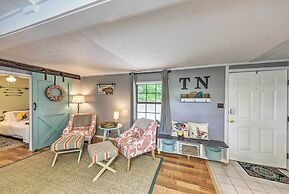 Getaway on Center Hill Lake w/ Decks & Water Views