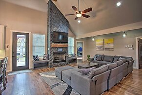 Lake Tawakoni Access: Home w/ Game Room!