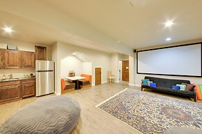 Expansive Group Lake House w/ Private Hot Tub!