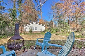 Claires Cottage ~ 4 Mi to Downtown Greenville!