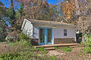 Claires Cottage ~ 4 Mi to Downtown Greenville!