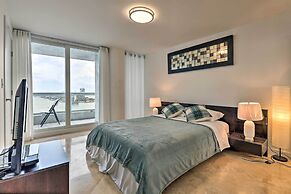 Waterfront High-rise Condo - Miami Beach 5 Mi