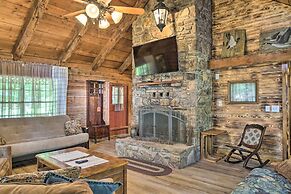 Picturesque Log Cabin < 1 Mile to Table Rock Lake!