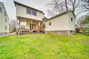 Meadville Apartment w/ Deck < 2 Mi to Allegheny!