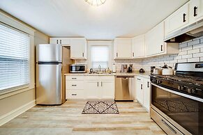 Meadville Apartment w/ Deck < 2 Mi to Allegheny!