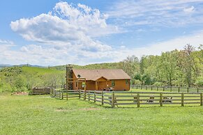 Fish, Hike, Hunt: Secluded Cabin in Doe Hill!