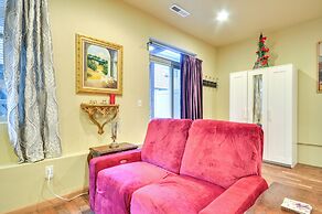 Inviting Studio w/ Patio, 15 Mi to Portland!