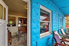 'St Patrick' Apartment in the Heart of Bisbee