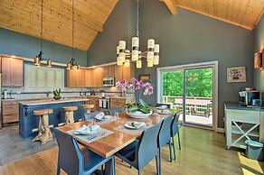 Grand Chalet w/ Hot Tub - Near Wintergreen Resort