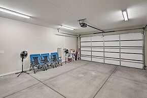 Luxe Home w/ OHV Access, 5 Mi to Lake Mohave!