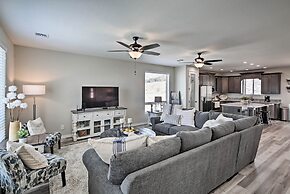 Luxe Home w/ OHV Access, 5 Mi to Lake Mohave!