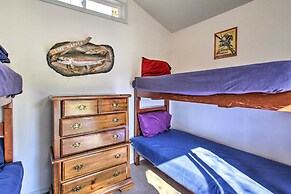 Lakefront Eatonville Cabin w/ Dock & Mtn Views!