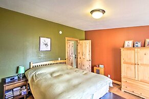 Lakefront Eatonville Cabin w/ Dock & Mtn Views!