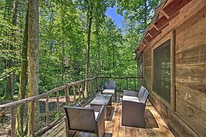 Creekside' Cabin w/ Deck in Pisgah Forest!