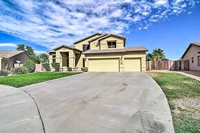 Private Pool & Hot Tub: Southeast Gilbert Home
