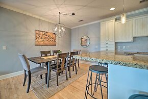 Grand Haven Condo: Walk to Lake + Pool Access!