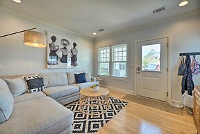 Grand Haven Condo: Walk to Lake + Pool Access!