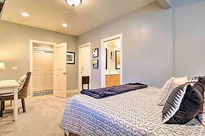 Grand Haven Condo: Walk to Lake + Pool Access!