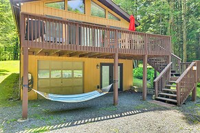 Swim, Hike & Unwind: Resort Cabin in Lake Ariel!
