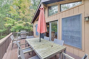 Swim, Hike & Unwind: Resort Cabin in Lake Ariel!