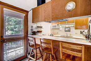 Ski-in/ski-out Northstar Condo Near Lake Tahoe!