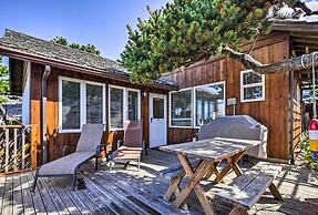 Oceanfront Escape w/ Pacific Views: Surf & Explore