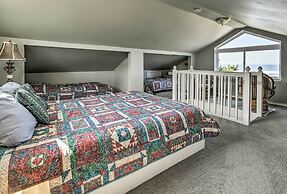 Oceanfront Escape w/ Pacific Views: Surf & Explore